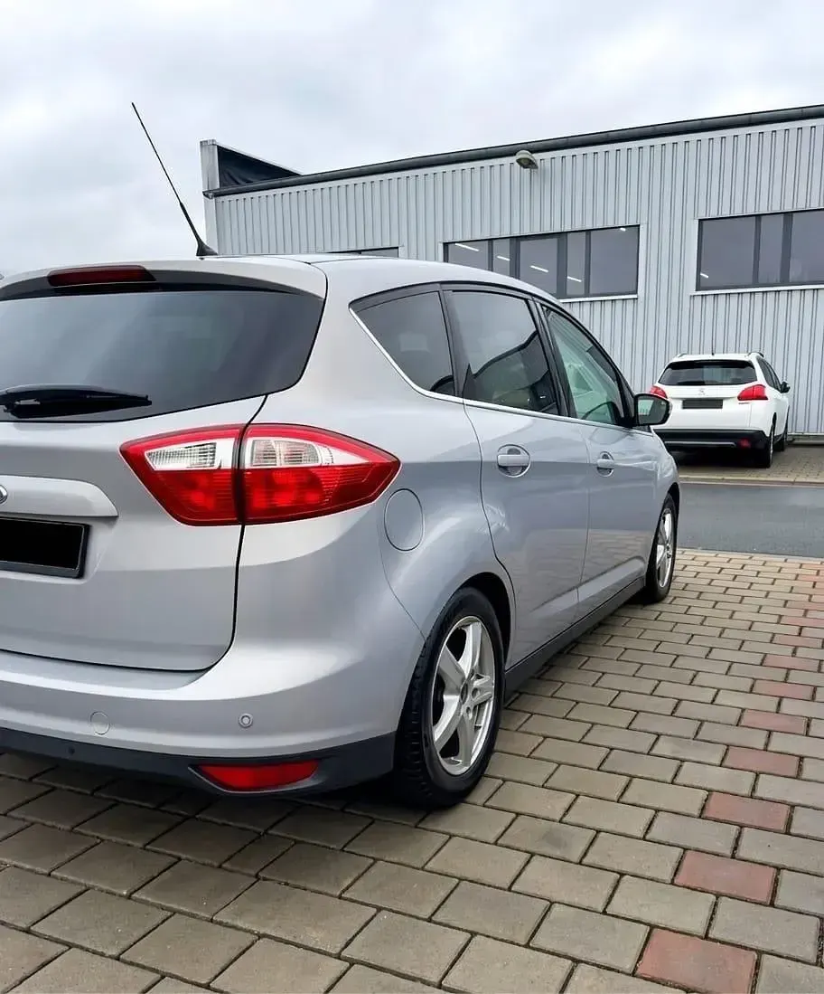 Używany Ford C-MAX Titanium 140 KM (102 kW) 2011 Szary Minivan