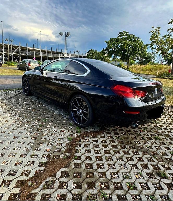 Schwarz Gebraucht 2013 BMW 640 Sport Line Coupé | 20.800 € (Superpreis) - Bild 1/4