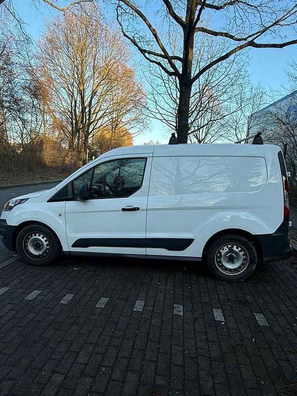 Gebraucht Ford Transit Connect 102 PS (75 kW) 2017 Weiß Van / Kleinbus