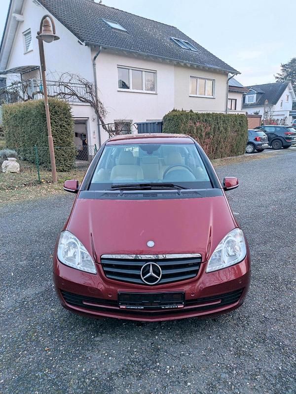 Gebraucht Mercedes A150 95 PS (69 kW) 2008 Rot Kombi