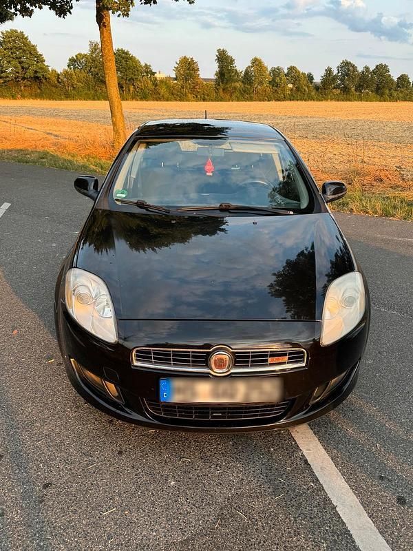 Schwarz Gebraucht 2007 Fiat Bravo Kleinwagen | 2.300 € (Fairer Preis) - Bild 1/4