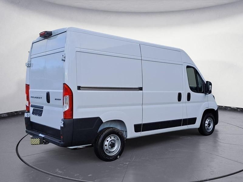 Neu Peugeot Boxer 140 PS (102 kW) 2025 Weiß Van