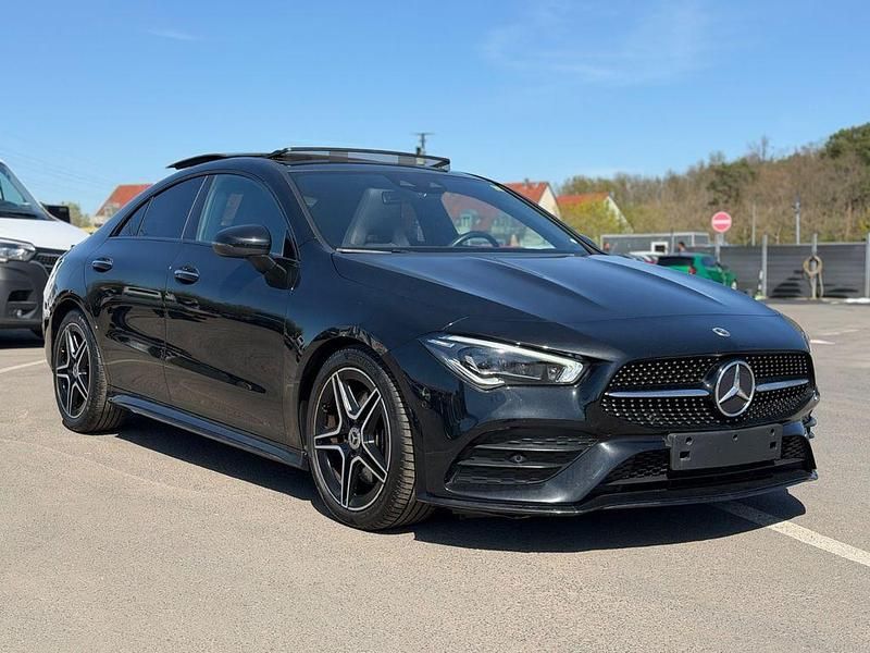 Gebraucht Mercedes CLA200 AMG line 163 PS (119 kW) 2021 Schwarz Coupé