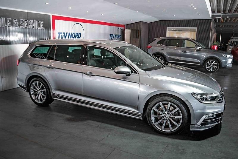Gebraucht VW Passat Highline 239 PS (175 kW) 2017 Grau Kombi