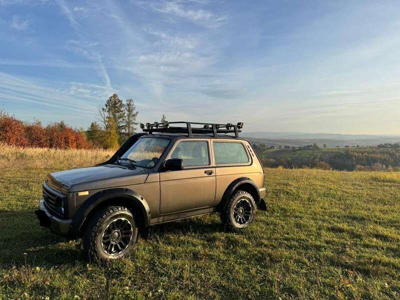 Gebraucht 2019 Lada niva SUV | 11.000 € (Guter Preis) - Bild 1/4