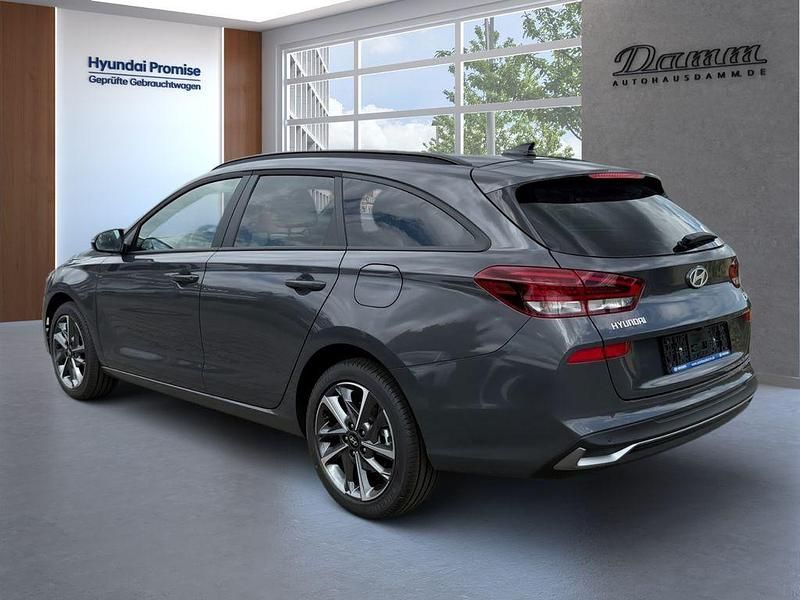 Gebraucht Hyundai i30 Advantage 140 PS (102 kW) 2025 Grau Kombi