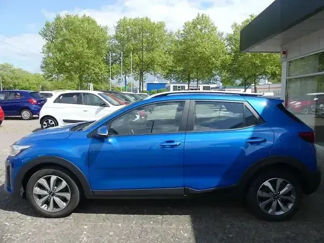 Gebraucht Kia Stonic Vision 101 PS (74 kW) 2023 Blau SUV
