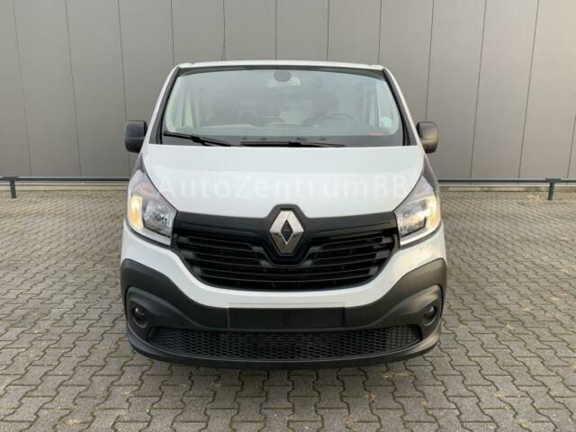 Gebraucht Renault Trafic Komfort 120 PS (88 kW) 2018 Weiß Van / Kleinbus