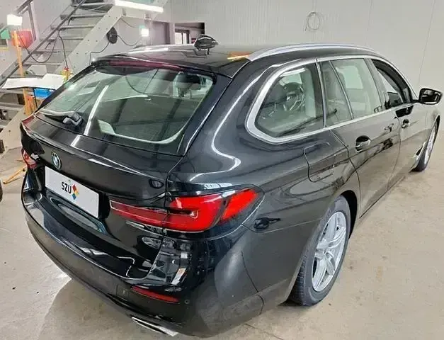 Second-hand BMW 520 Performance 190 CP (139 kW) 2020 Negru Break