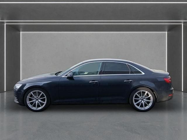 Gebraucht Audi A4 Design 190 PS (139 kW) 2016 Blau Limousine