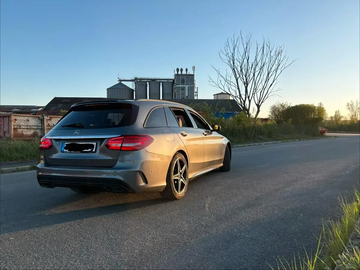 Gebraucht Mercedes C43 AMG AMG 367 PS (269 kW) 2016 Grau Kombi