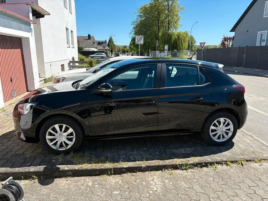 Używany Opel Corsa Basis 75 KM (55 kW) 2019 Czarny Hatchback