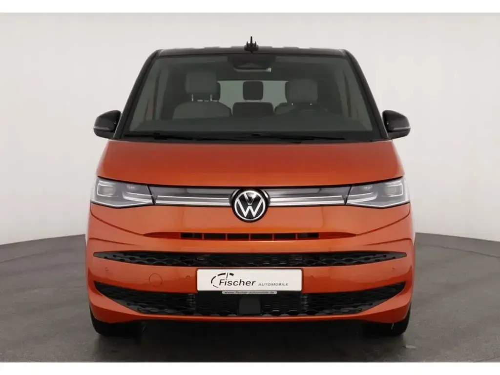 Neu VW Multivan Edition 150 PS (110 kW) 2026 Energetic orange metallic / da Van / Kleinbus