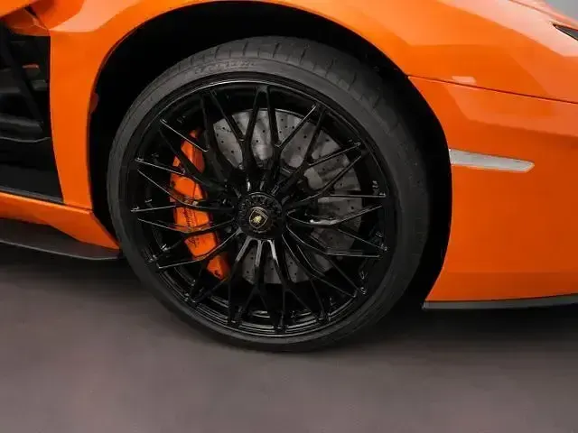 Gebraucht Lamborghini Aventador 741 PS (545 kW) 2017 Arancio atlas Coupé