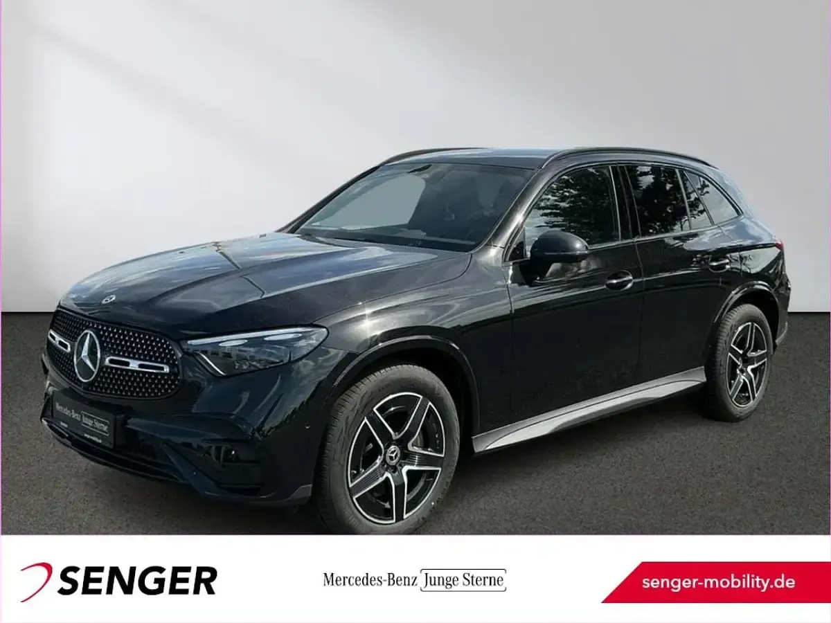 Gebraucht Mercedes GLC220 AMG 197 PS (144 kW) 2025 SUV