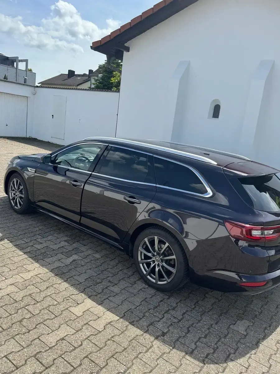 Gebraucht Renault Talisman 160 PS (117 kW) 2017 Schwarz Kombi