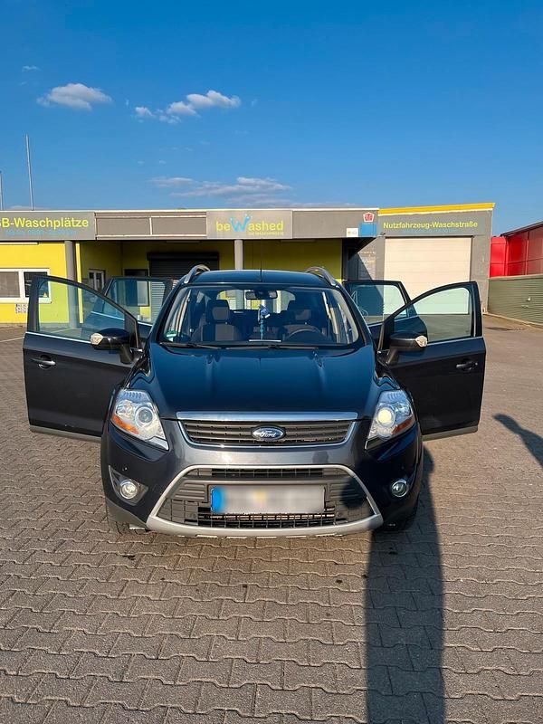 Gebraucht Ford Kuga 200 PS (147 kW) 2010 Grau SUV