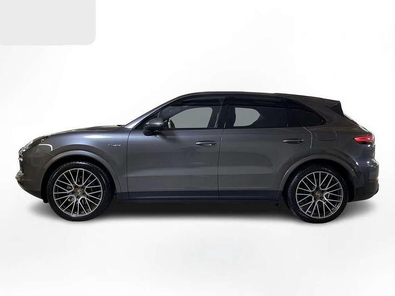 Second-hand Porsche Cayenne 462 CP (339 kW) 2021 Gri SUV