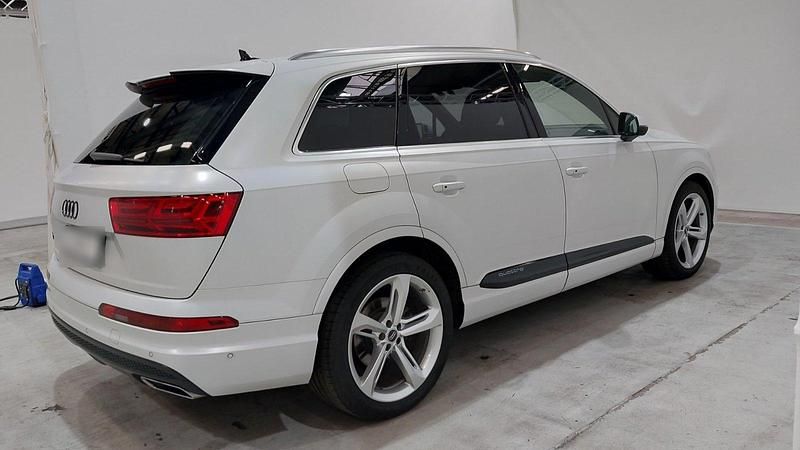 Gebraucht Audi Q7 Ambiente 286 PS (210 kW) 2019 Schwarz SUV