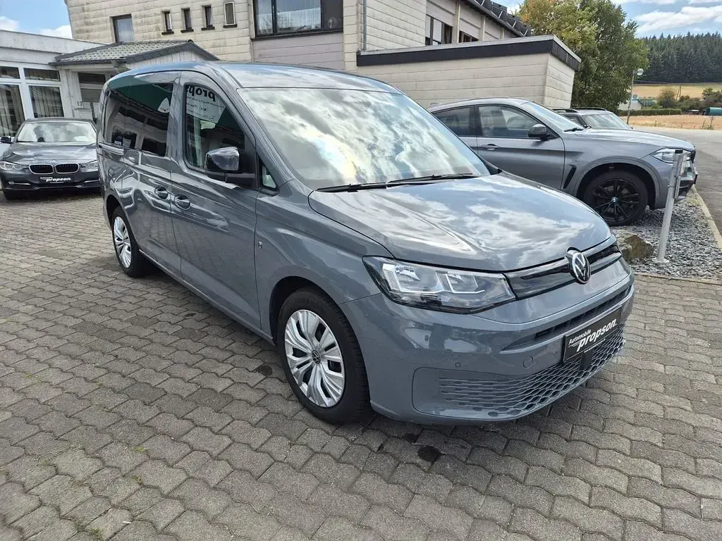 Gebraucht VW Caddy Maxi S 122 PS (89 kW) 2025 Grau Van / Kleinbus