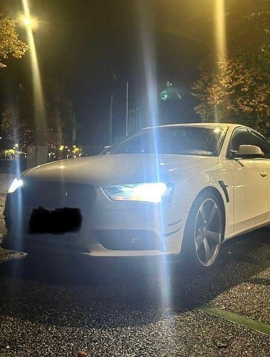 Gebraucht Audi A4 Ambition 170 PS (125 kW) 2012 Weiß Limousine