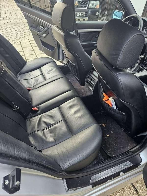 Gebraucht BMW 530 231 PS (169 kW) 2002 Limousine