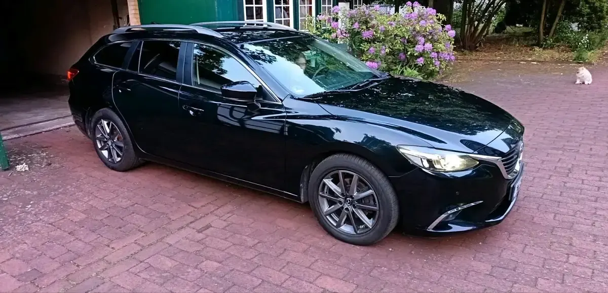 Gebraucht Mazda 6 150 PS (110 kW) 2017 Schwarz Kombi
