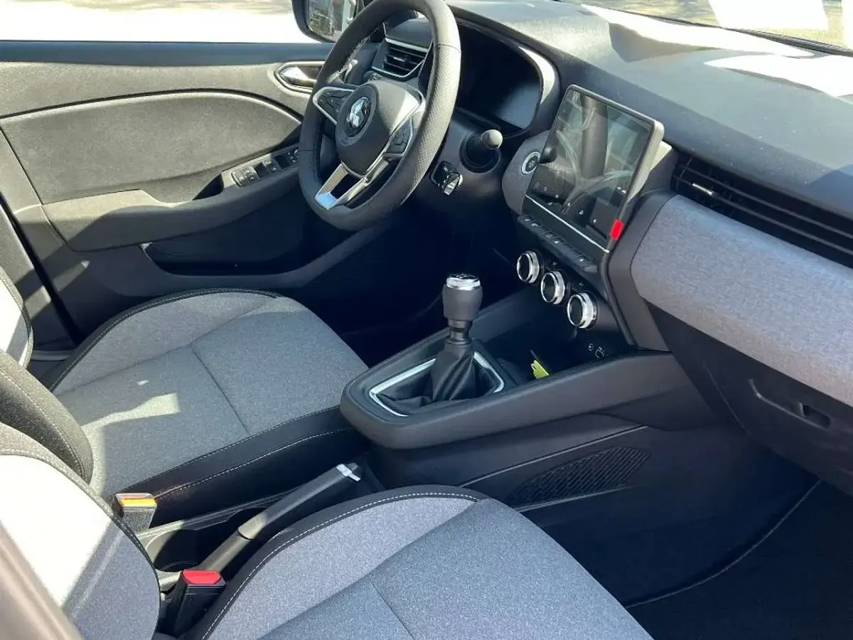 Neu Mitsubishi Colt Plus 67 PS (49 kW) 2025 Blau Limousine