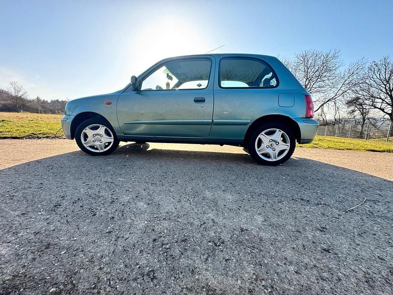 Gebraucht Nissan Micra 65 PS (47 kW) 2002 Grün Kleinwagen