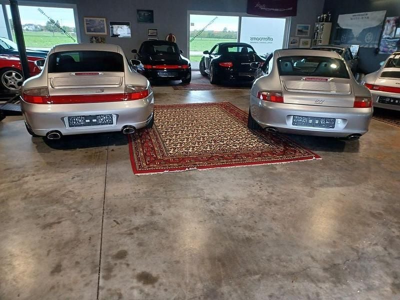 Silber Gebraucht 2003 Porsche 996 Coupé | 47.996 € (Superpreis) - Bild 1/4