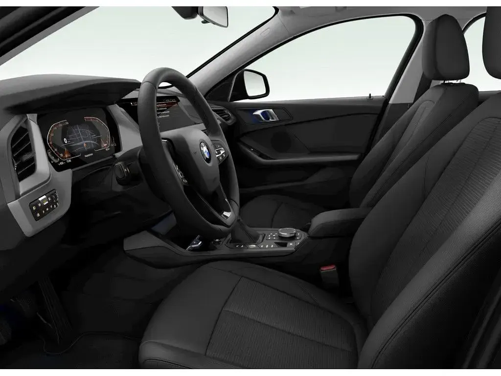 Gebraucht BMW 118 Advantage 136 PS (100 kW) 2023 Schwarz Limousine