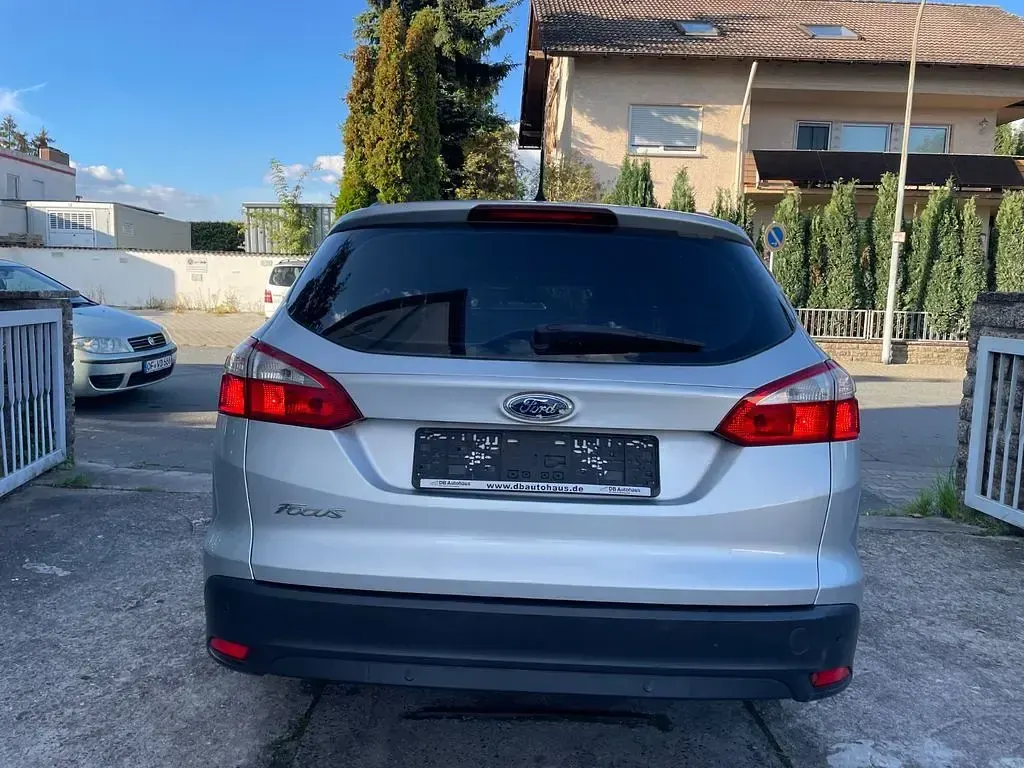 Gebraucht Ford Focus Trend 116 PS (85 kW) 2014 Limousine