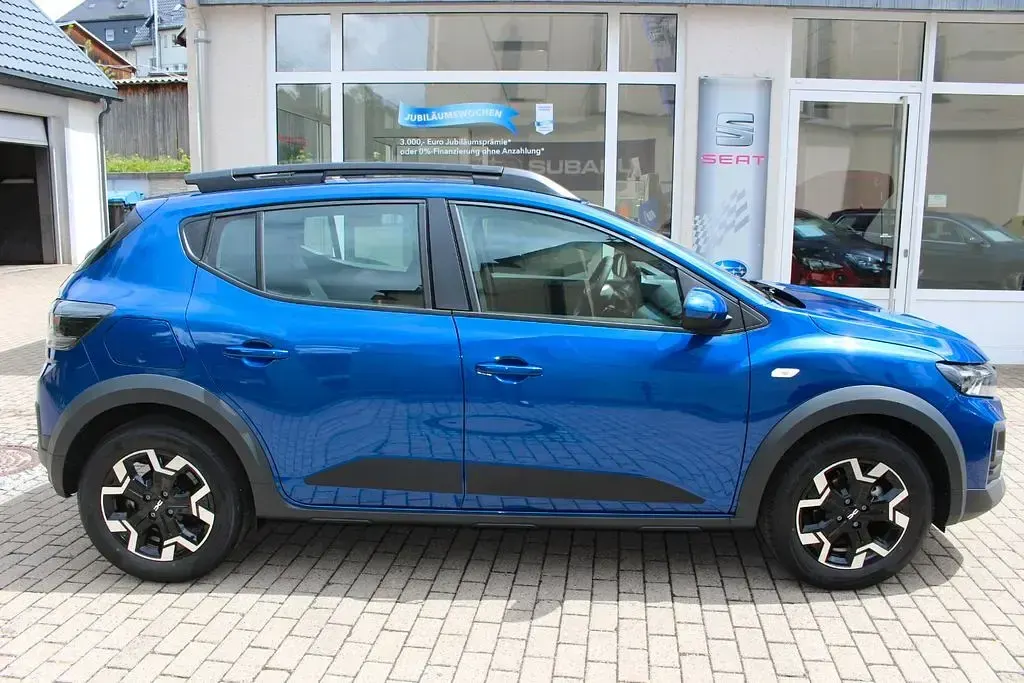 Neu Dacia Sandero Expression 110 PS (80 kW) 2025 Iron blau Limousine