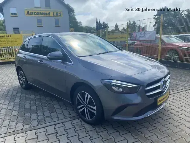 Gebraucht Mercedes B250e 102 PS (75 kW) 2022 Andere Kleinwagen