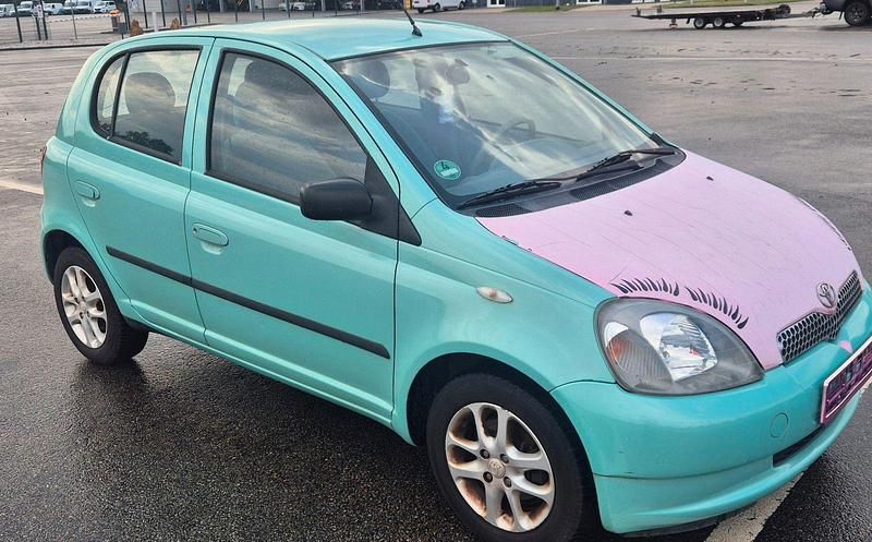 Grün Gebraucht 2000 Toyota Yaris Sol Kleinwagen | 1.499 € (Guter Preis) - Bild 1/4