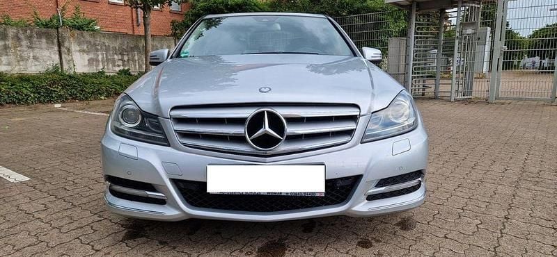 Silber Gebraucht 2012 Mercedes C250 SUV | 8.300 € (Superpreis) - Bild 1/4