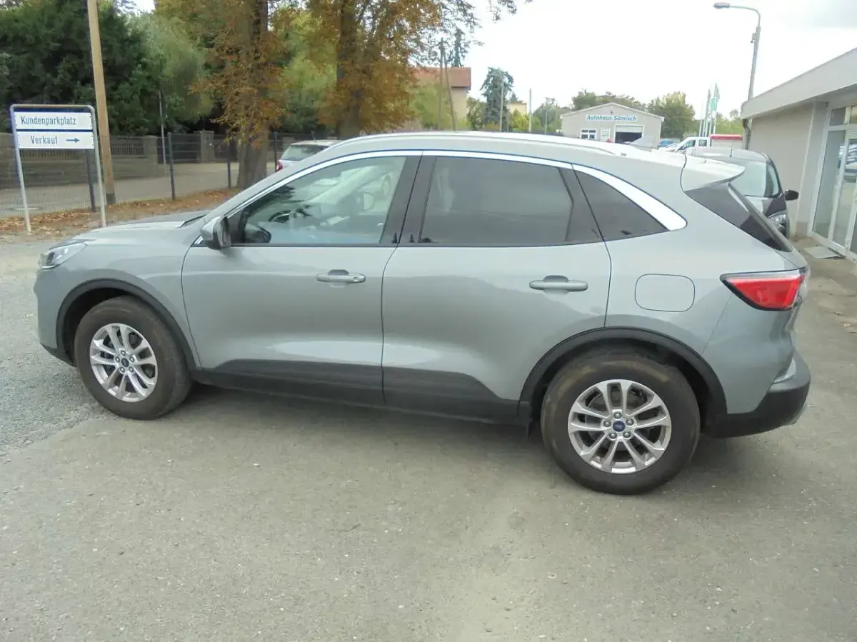 Gebraucht Ford Kuga Titanium X 152 PS (111 kW) 2021 Solarsilber SUV