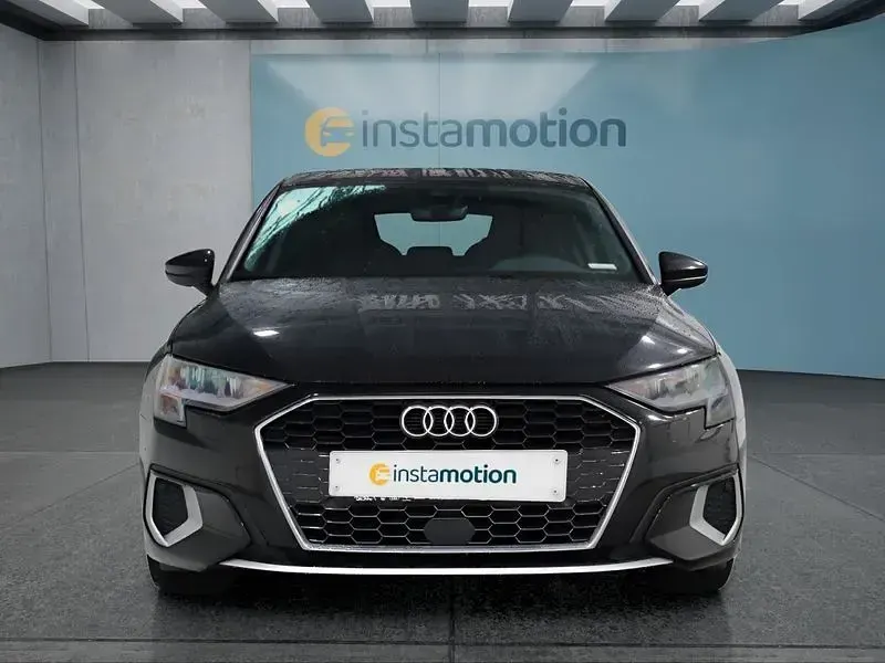 Gebraucht Audi A3 150 PS (110 kW) 2023 Schwarz Limousine