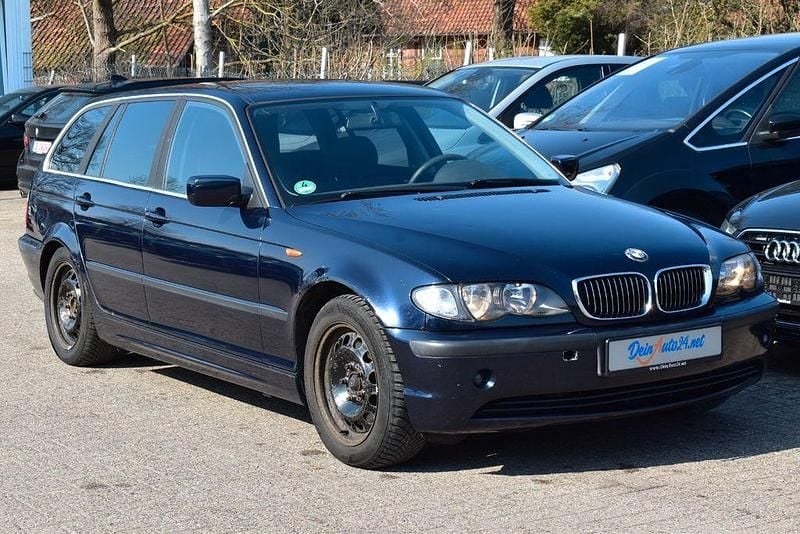 Gebraucht BMW 320 170 PS (125 kW) 2002 Blau Kombi