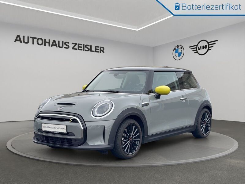 Moonwalk grey Gebraucht 2022 Mini Cooper SE Hatch Kleinwagen | 19.530 € (Etwas zu teuer) - Bild 1/4