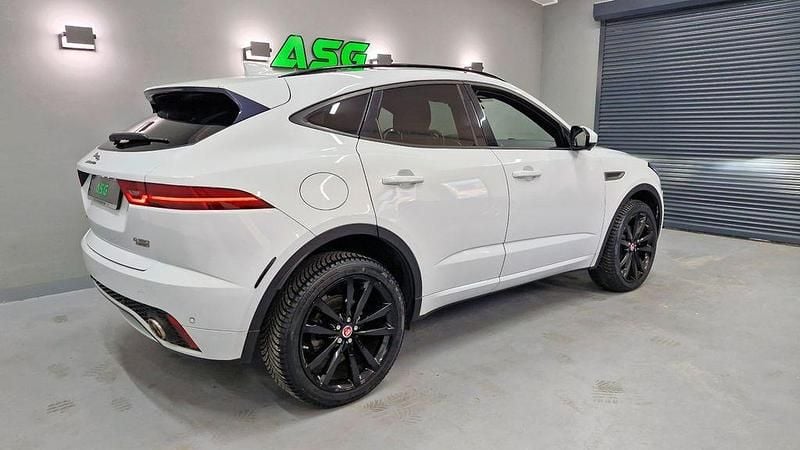 Second-hand Jaguar E-Pace R-Dynamic 179 CP (131 kW) 2018 Alb SUV