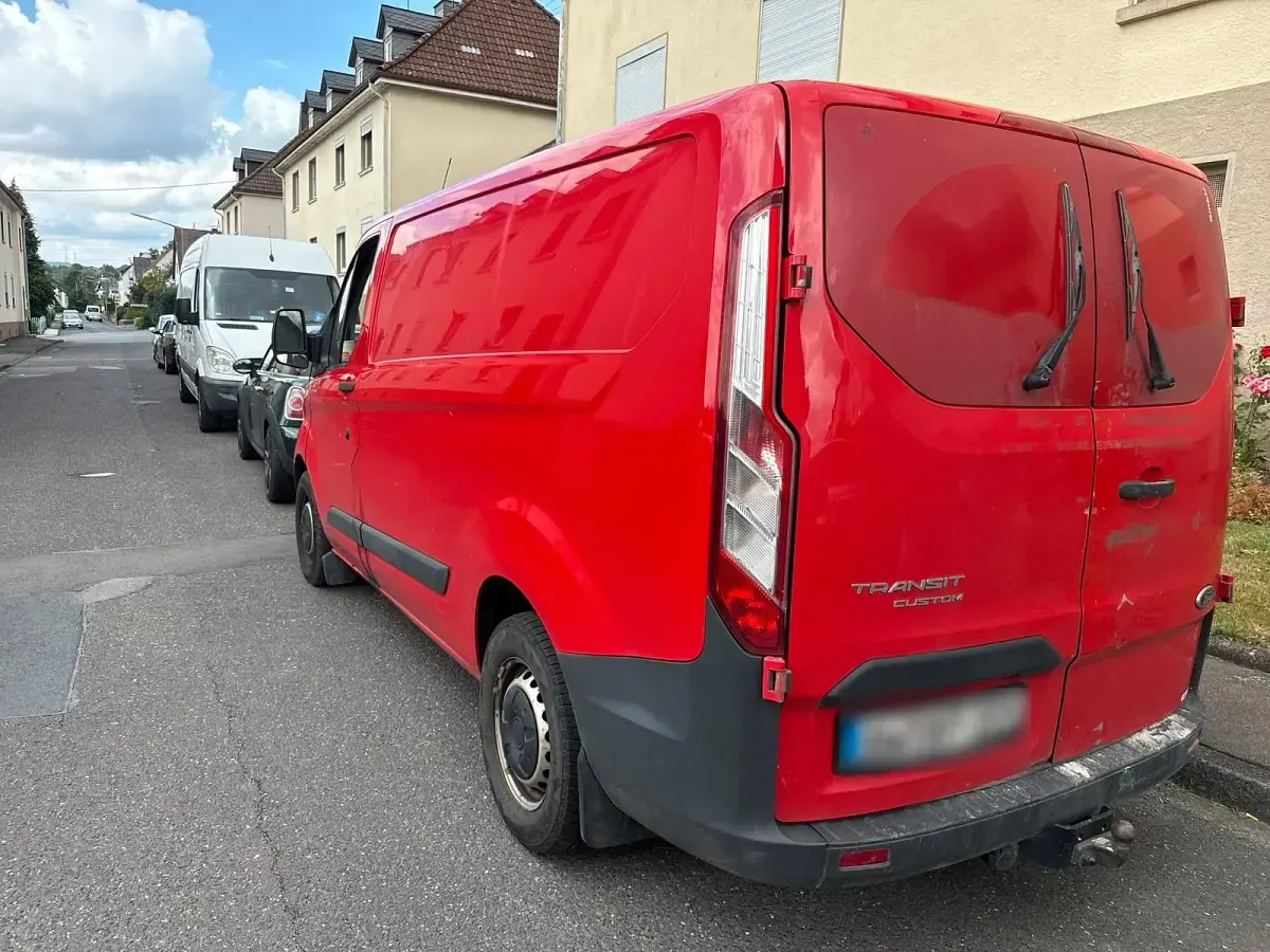 Gebraucht Ford Transit Custom 100 PS (73 kW) 2015 Rot Van