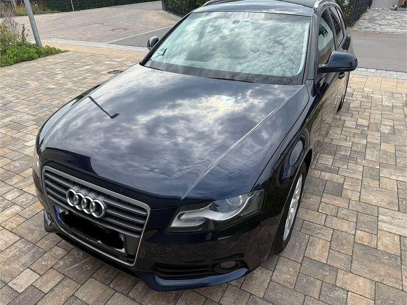 Blau Gebraucht 2009 Audi A4 Attraction Kombi | 3.590 € (Superpreis) - Bild 1/4