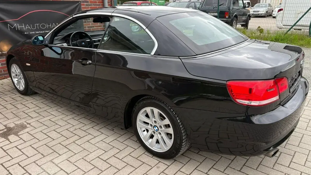 Gebraucht BMW 320 Cabriolet Comfort Edition 170 PS (125 kW) 2009 Schwarz Cabrio