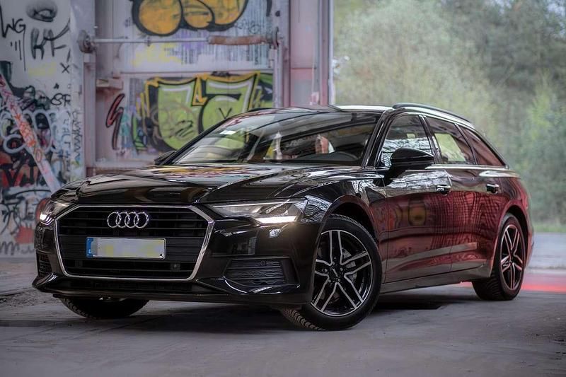 Schwarz Gebraucht 2020 Audi A6 Ambiente Kombi | 28.200 € (Fairer Preis) - Bild 1/4