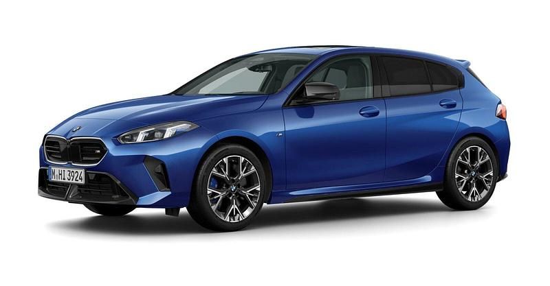 Gebraucht BMW M135 Shadowline 300 PS (220 kW) 2025 Blau Kleinwagen