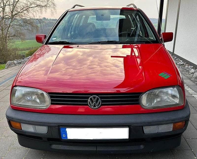 Gebraucht VW Golf III 60 PS (44 kW) 1995 Rot Kombi