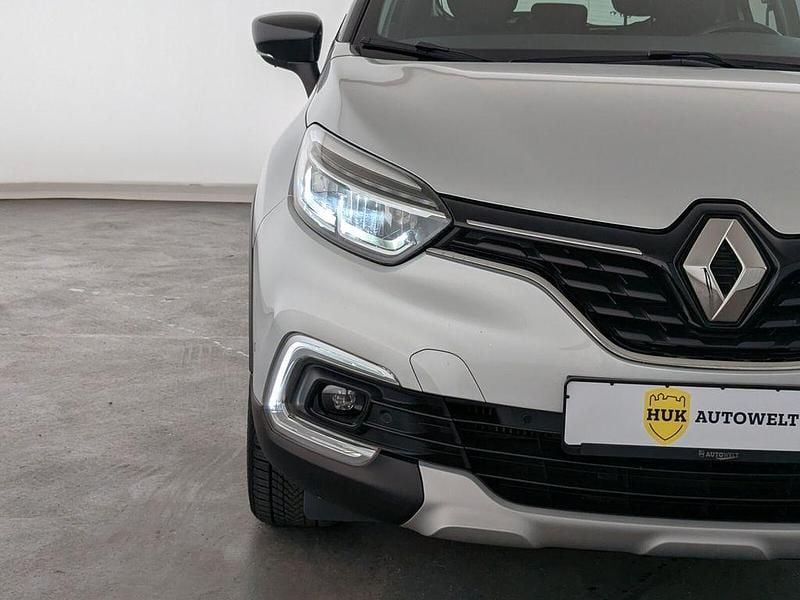 Gebraucht Renault Captur Intens 150 PS (110 kW) 2019 Silber SUV