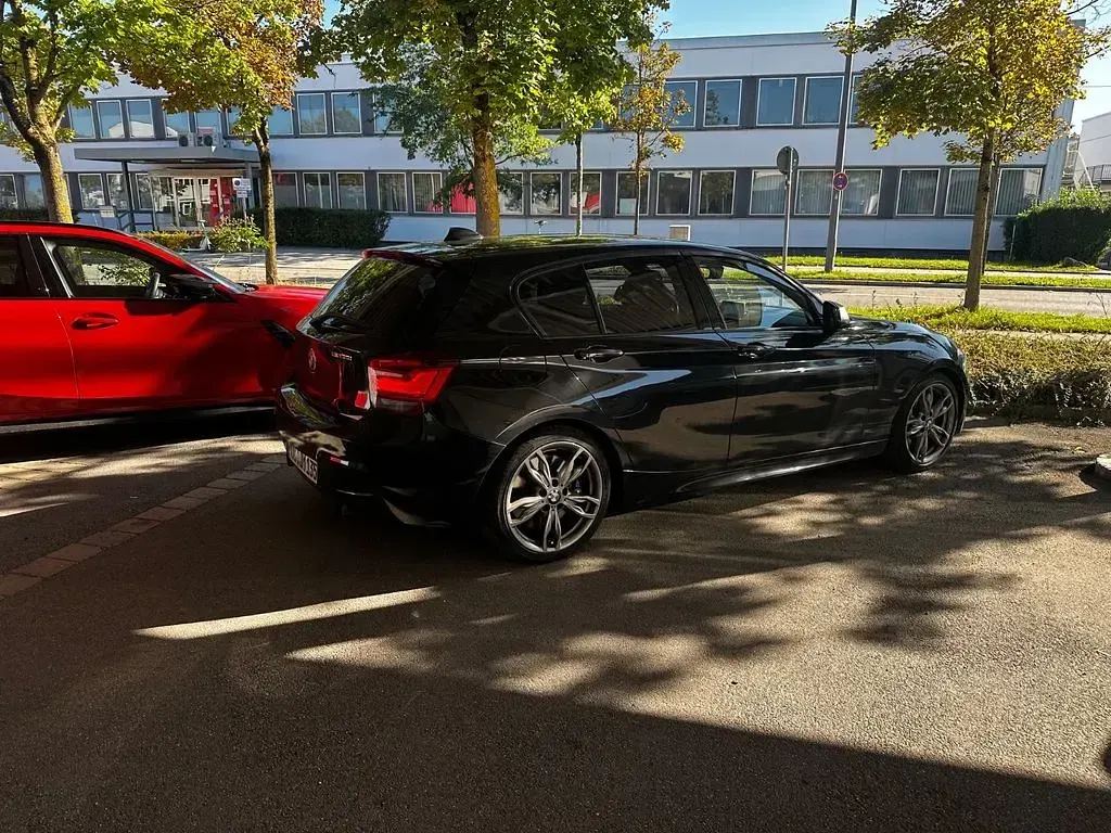 Gebraucht BMW M135 M Performance 320 PS (235 kW) 2012 Schwarz Kleinwagen