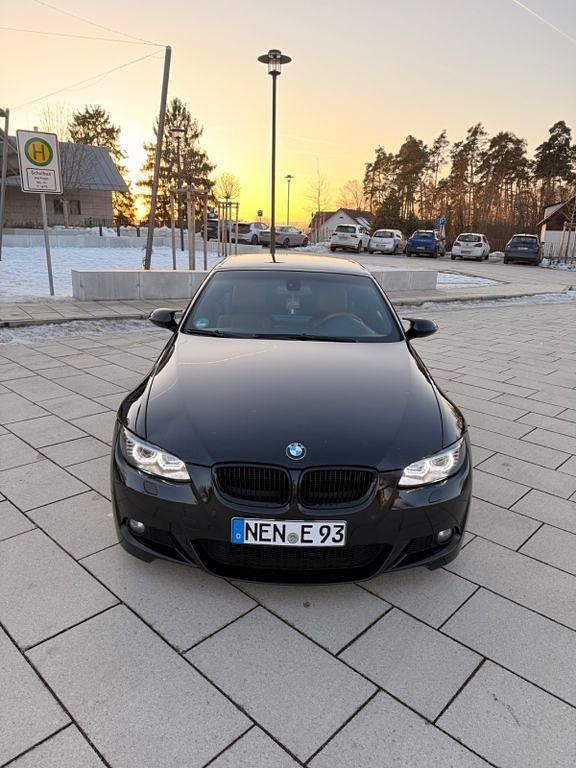Gebraucht BMW 325 Cabriolet Performance 197 PS (144 kW) 2008 Schwarz Cabrio